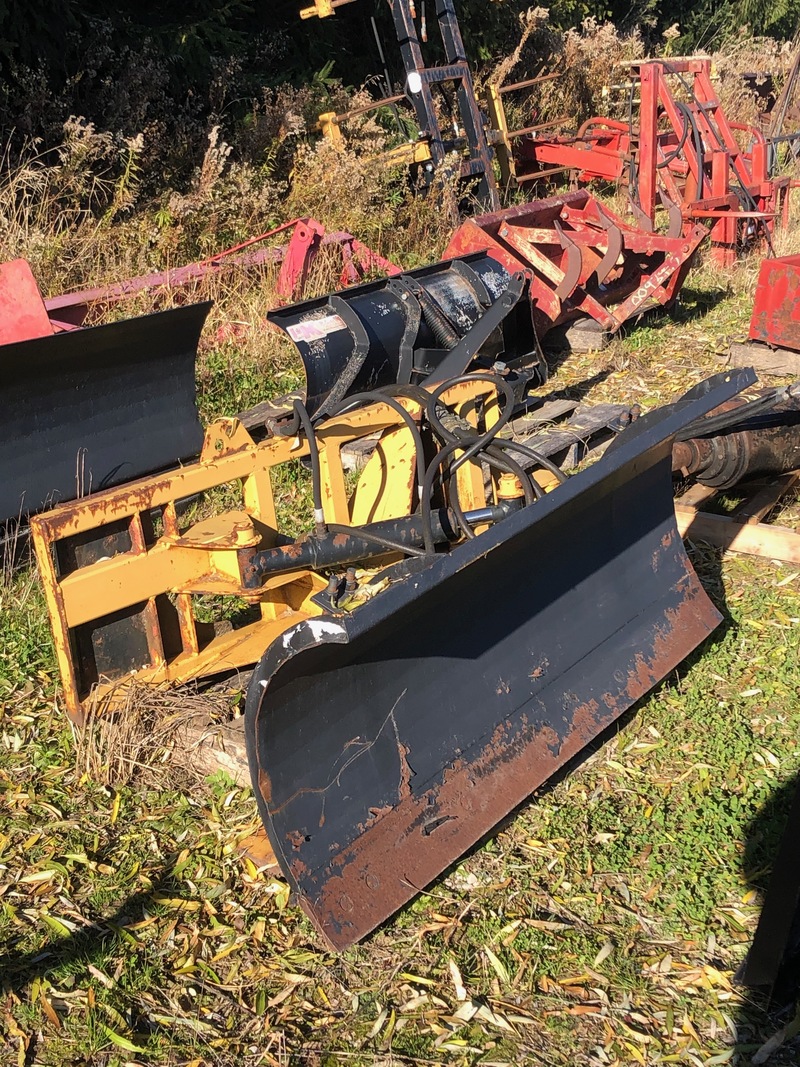 (Unused) 5ft Scraper Blade - Skid steer and Quick Attach