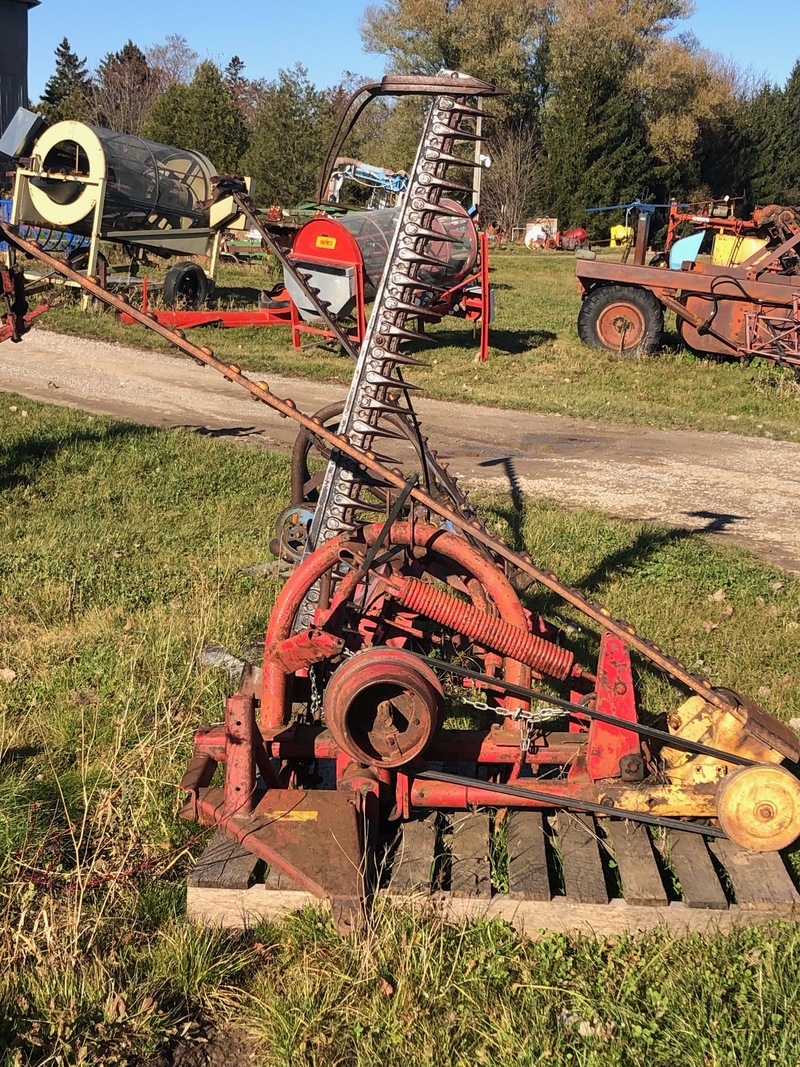 Hay/Forage/Livestock  New Holland 450 ~ 7ft Sickle Mower (belt drive) Photo