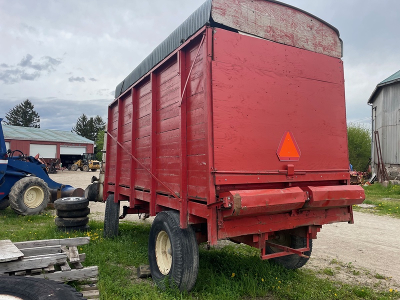 Hay/Forage/Livestock  Dion Forage Wagon - Heavy Gear Photo