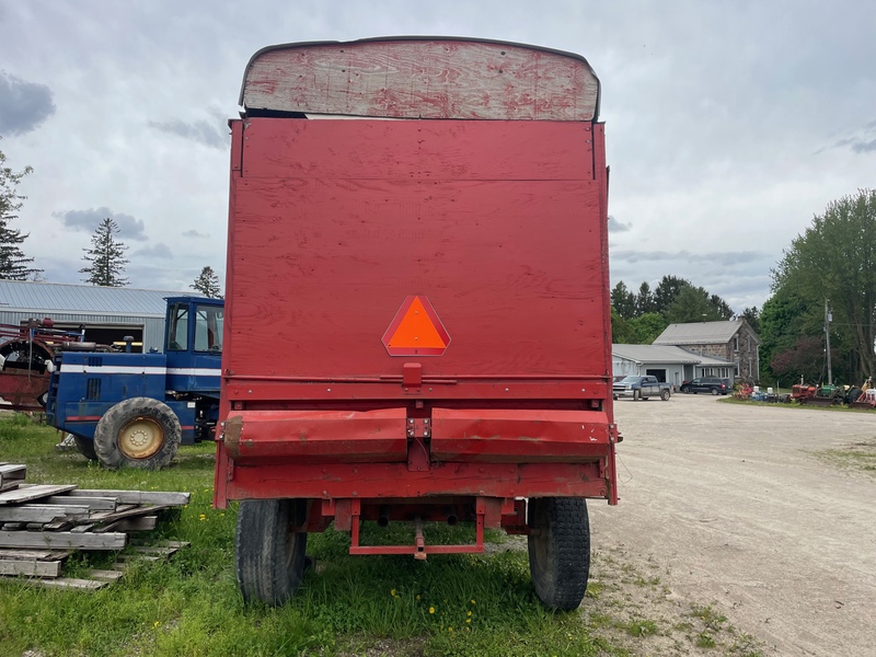 Hay/Forage/Livestock  Dion Forage Wagon - Heavy Gear Photo