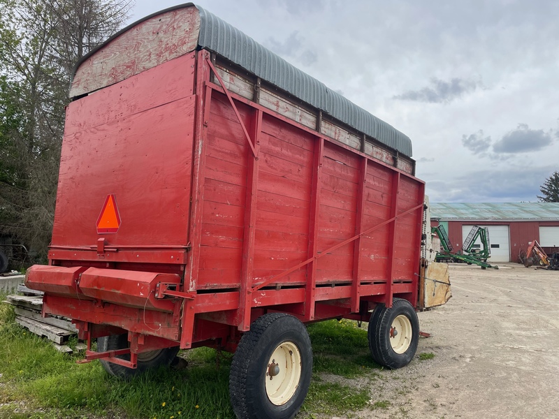 Hay/Forage/Livestock  Dion Forage Wagon - Heavy Gear Photo