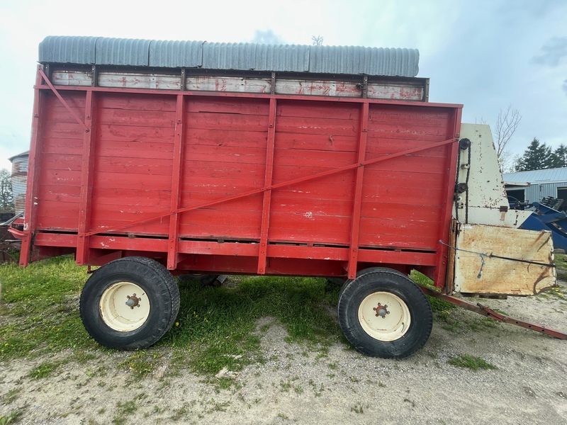 Hay/Forage/Livestock  Dion Forage Wagon - Heavy Gear Photo