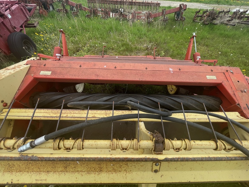 Hay/Forage/Livestock  New Holland 477 Haybine - Good rolls Photo