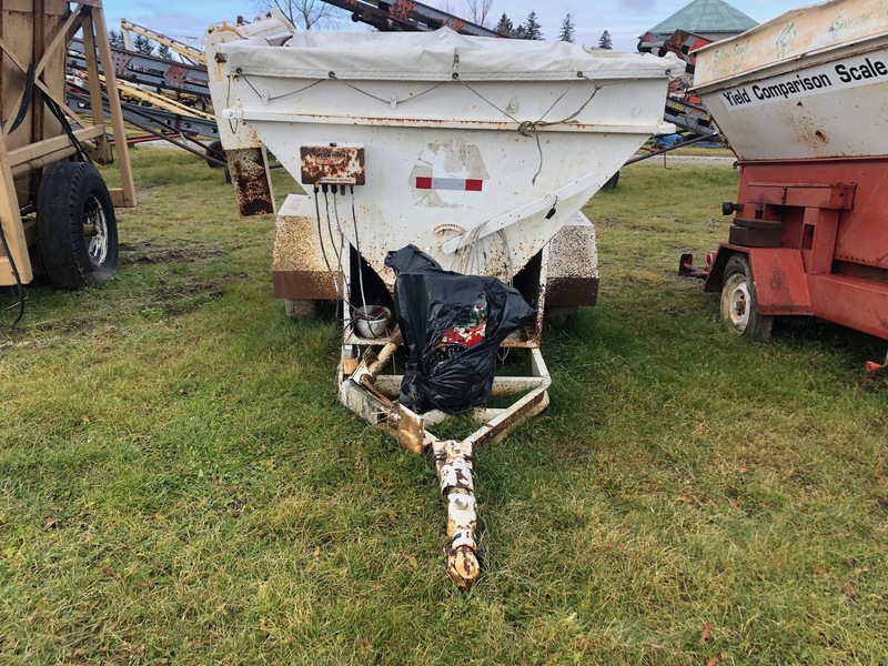 Grain Handling  Weight Transfer Comparison Scale - With Unloading Auger • Gas Engine with Tarp Photo