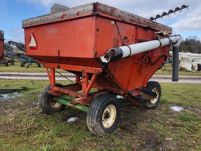 Wagons  Killbros ~ Hydraulic Fertilizer Wagon with 2 Augers Photo