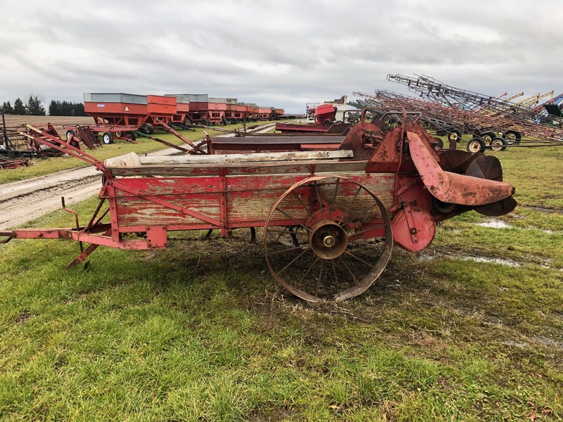 Manure Equipment  Massey Harris Manure Spreader - Ground Drive, Newer Floor Photo