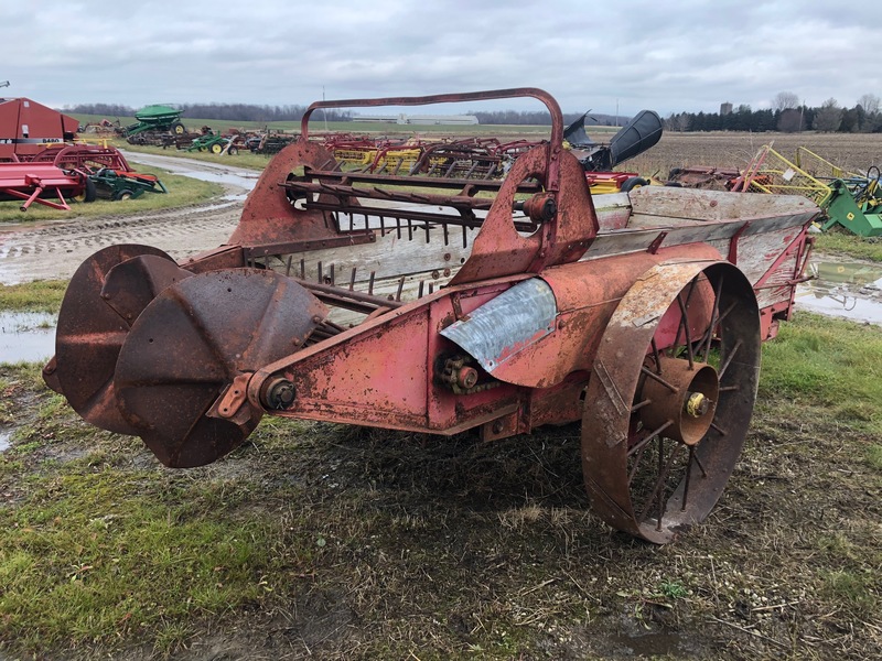 Manure Equipment  Massey Harris Manure Spreader - Ground Drive, Newer Floor Photo