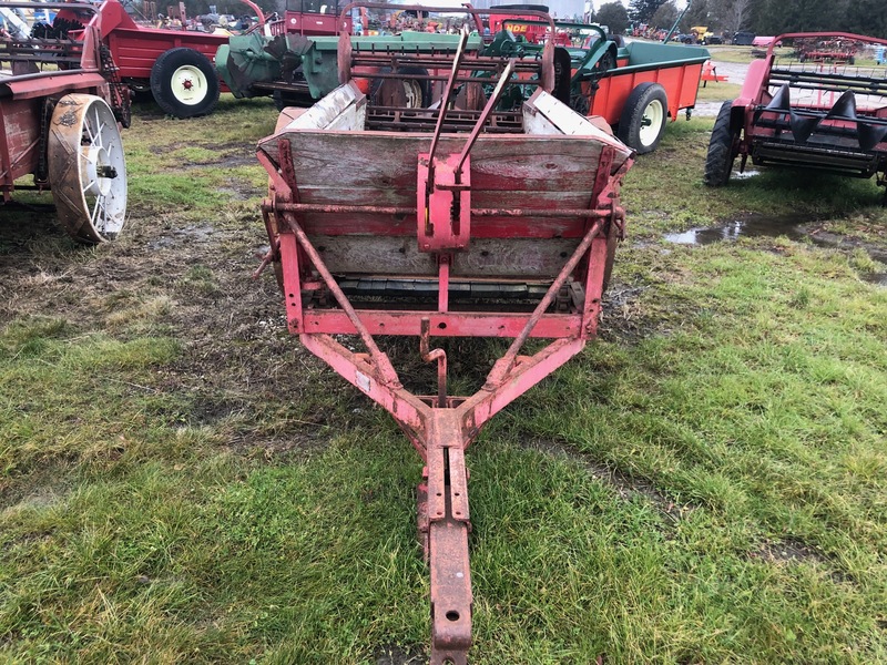 Manure Equipment  Massey Harris Manure Spreader - Ground Drive, Newer Floor Photo