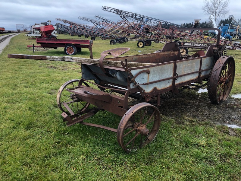 International Manure Spreader - Triple Beaters - Horse Drawn