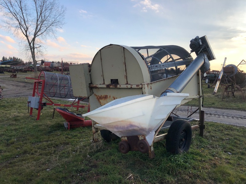 Grain Handling  NECO Grain Cleaner - 2 Stage, Electric Powered, with Fill Auger Photo