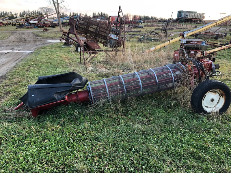 Grain Handling  Fetryl Grain Cleaner - Single Stage, Hydraulic Drive Photo