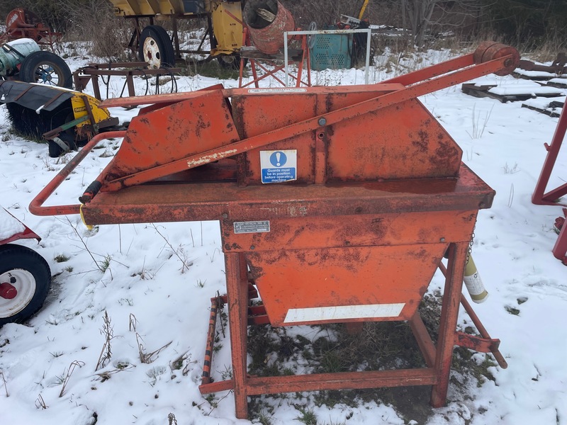 Miscellaneous  Lawrence Buzz Saw - 3pt + PTO Photo