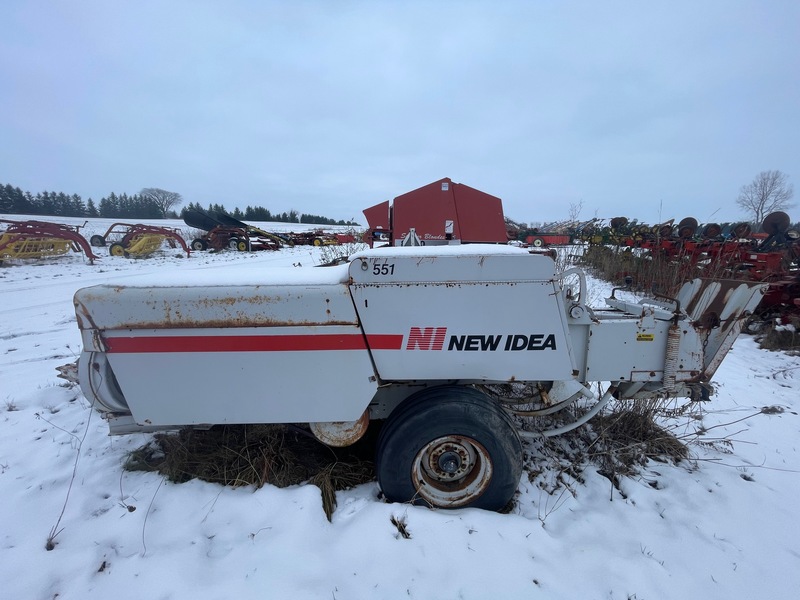 Hay/Forage/Livestock  New Idea 551 Super Sweep Small Square Baler Photo