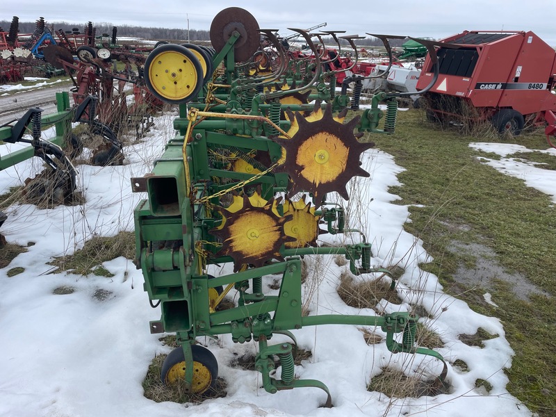 Tillage - Cultivators  John Deere Narrow 12 Row Crop Cultivator Photo