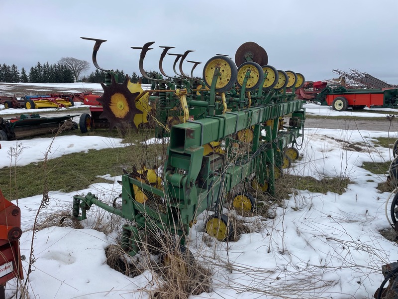 Tillage - Cultivators  John Deere Narrow 12 Row Crop Cultivator Photo