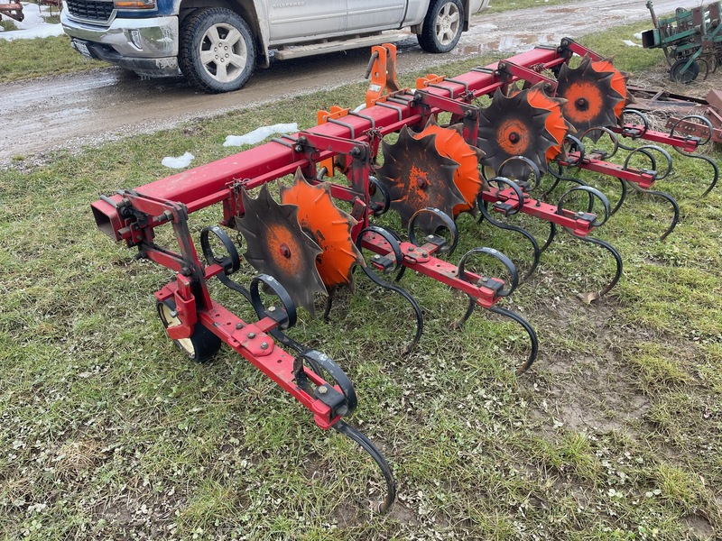 Tillage - Cultivators  Kongskilde 4 Row Crop Culivator Photo