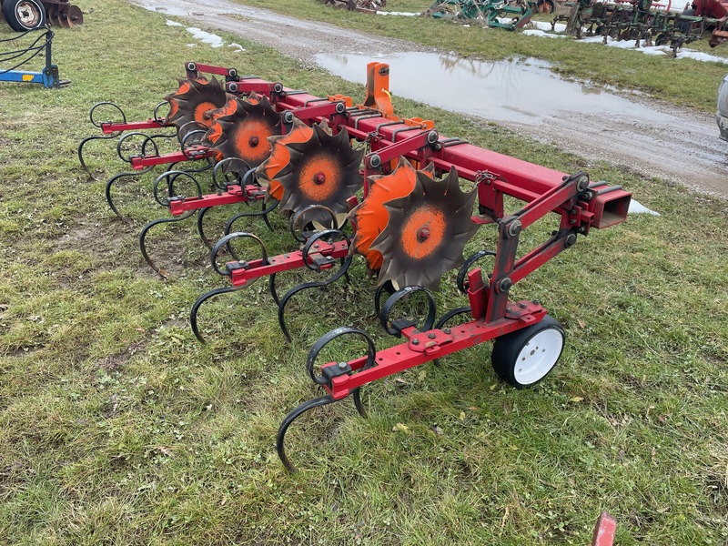 Tillage - Cultivators  Kongskilde 4 Row Crop Culivator Photo