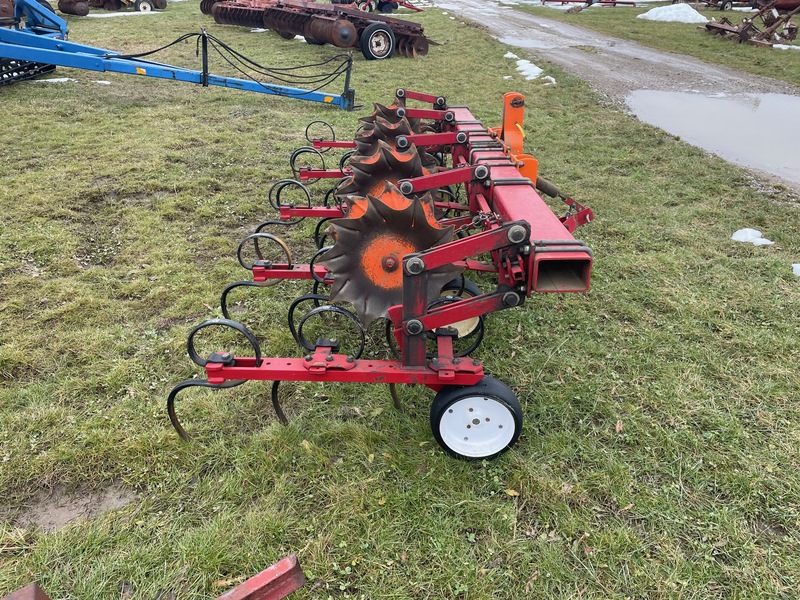 Tillage - Cultivators  Kongskilde 4 Row Crop Culivator Photo