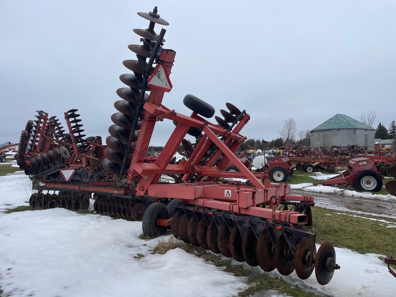 Tillage - Discs  Allis Chalmers Heavy-Duty 16ft Disc Photo