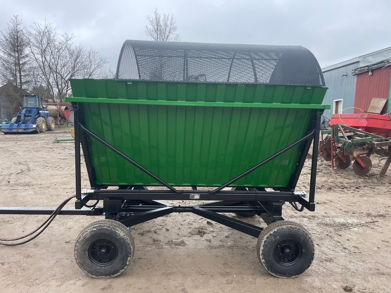 Wagons  Fargo Mini High-Side Dump Wagon - Hydraulic Tip + Lift, With Cover and Cage Photo