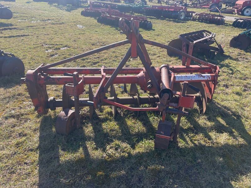 Tillage - Discs  Bush Hog One-way Disc ~ 3pth & PTO Drive Photo