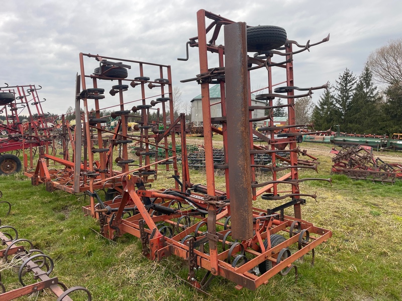 Tillage - Cultivators  Kongskilde Cultivator (18ft) - 3pth Photo