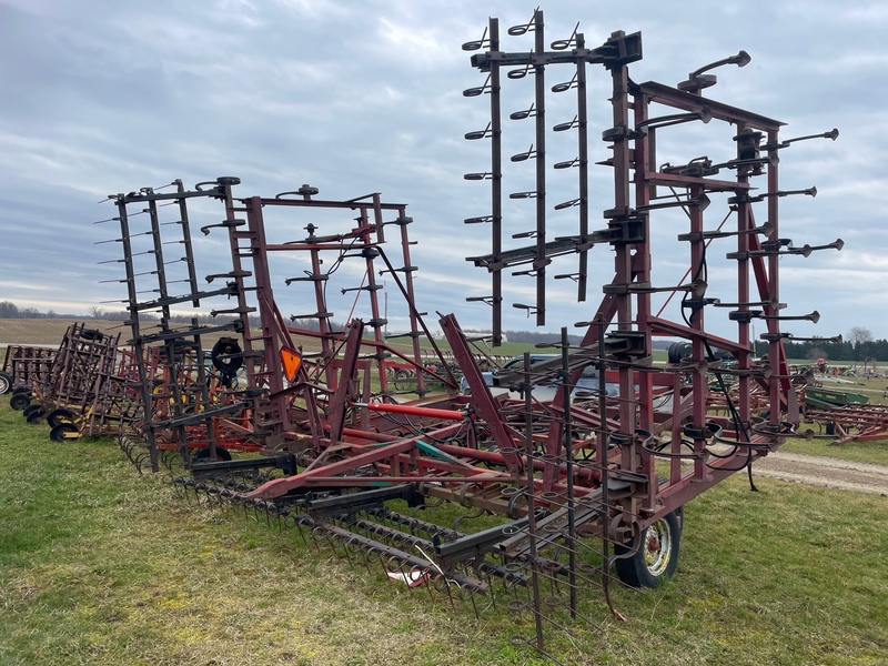 Tillage - Cultivators  International Harvester Cultivator (30ft) - Finger Harrows and S-Tine Shanks Photo