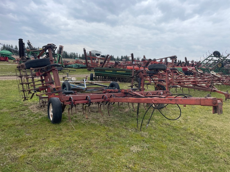 Tillage - Cultivators  Vicon Cultivator (18ft) - Rolling Baskets Photo