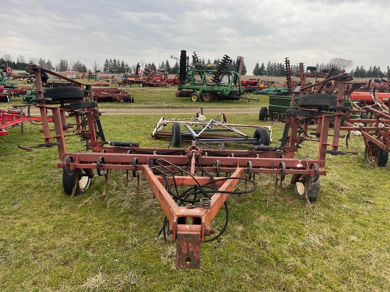 Tillage - Cultivators  Vicon Cultivator (18ft) - Rolling Baskets Photo