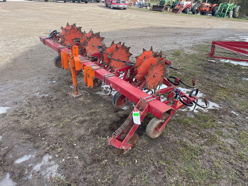 Tillage - Cultivators  Kongskilde 4 Row | Row-crop Cultivator Photo