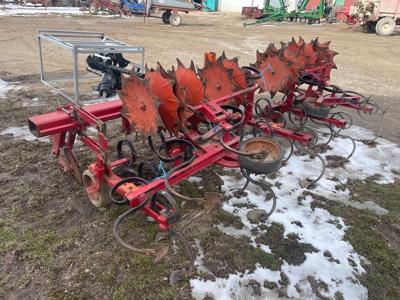 Tillage - Cultivators  Kongskilde 4 Row | Row-crop Cultivator Photo