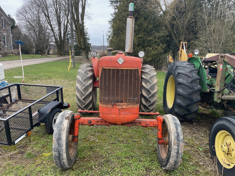 Tractors  Allis Chalmers D15 Series 2 Tractor | Power Steering | Gas Powered | 3pth Adaptor | Photo