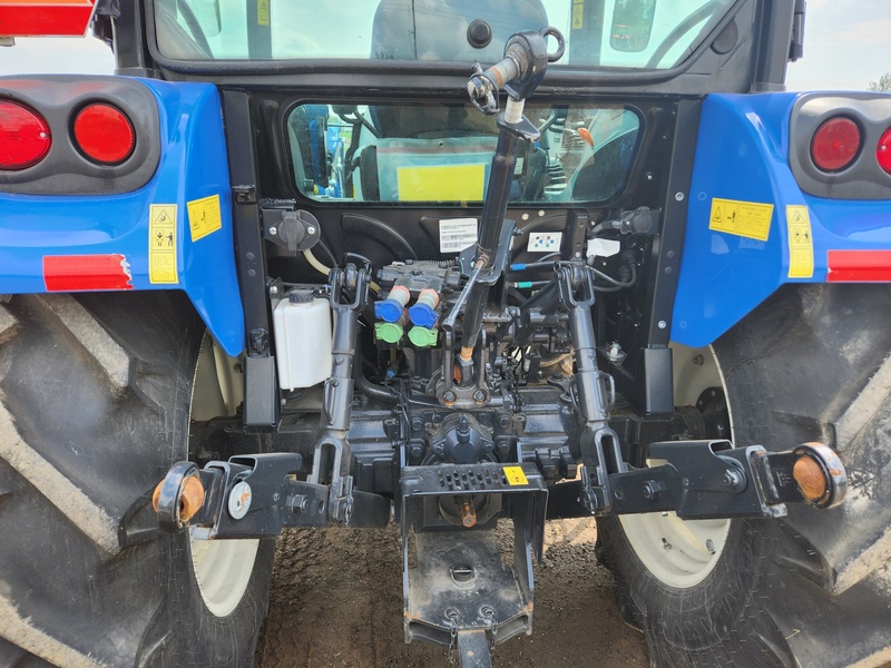 Tractors - Farm  New Holland Workmaster 55 Tractor  Photo