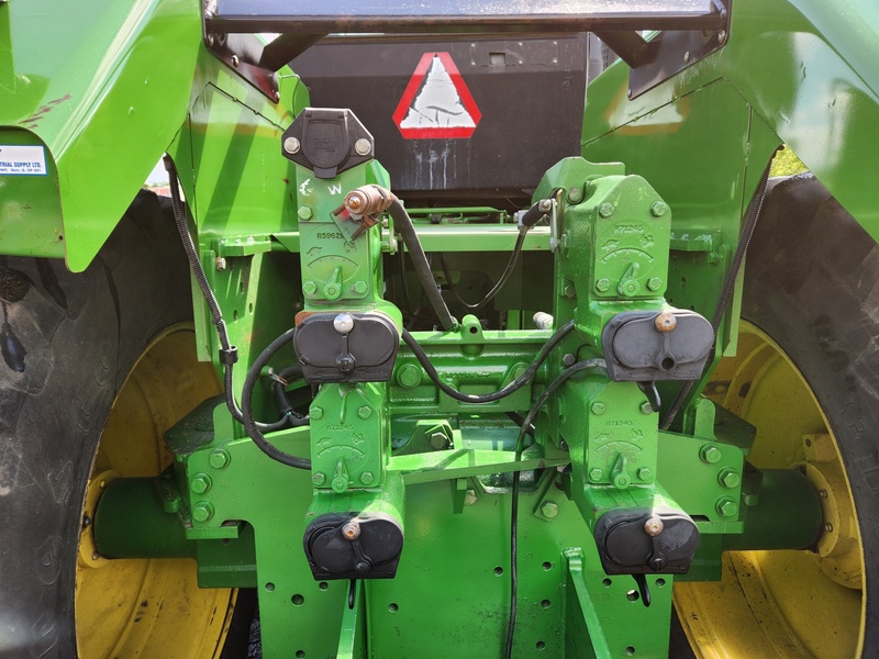 Tractors - Farm  John Deere 8560 Tractor  Photo