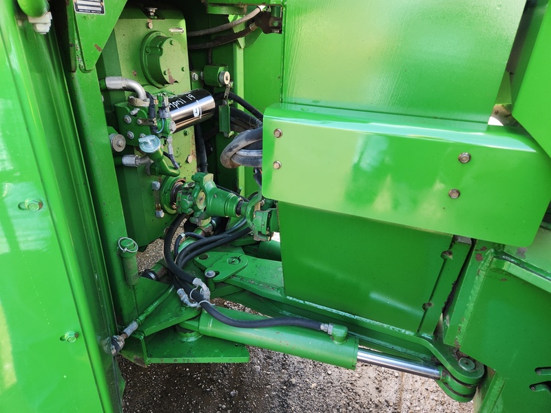 Tractors - Farm  John Deere 8560 Tractor  Photo