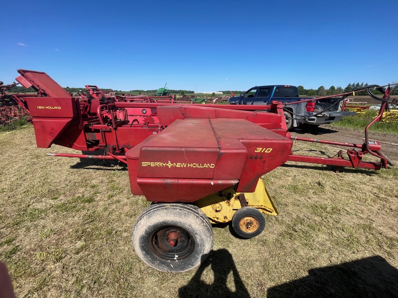 Hay/Forage/Livestock  New Holland 310 Square Baler with Thrower Photo