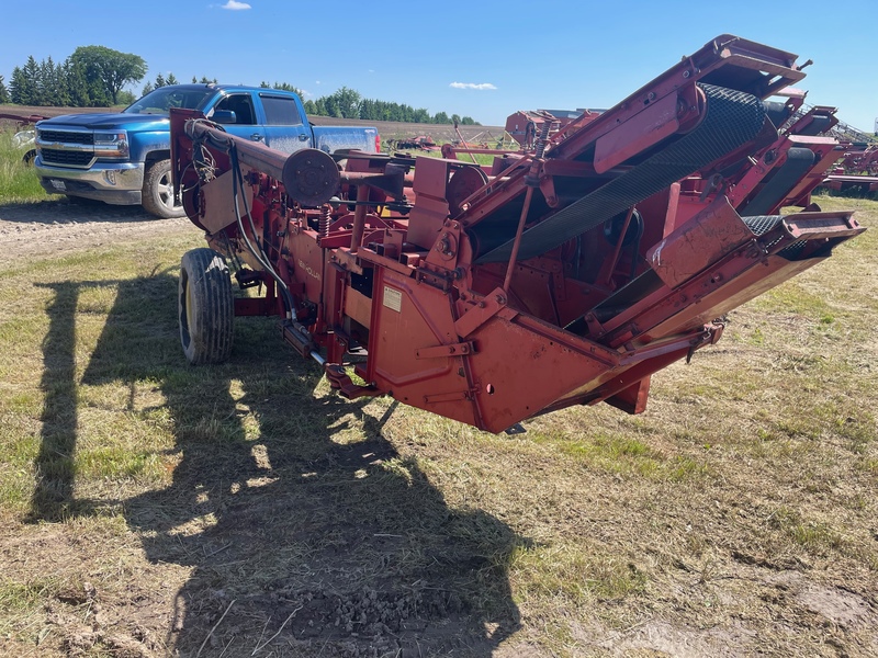 Hay/Forage/Livestock  New Holland 273 Square Baler with Thrower Photo