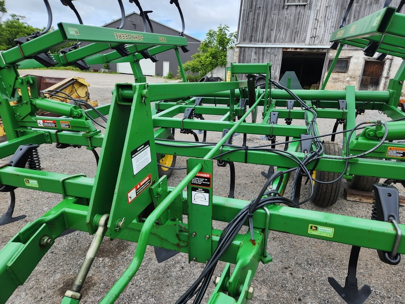 Cultivators  John Deere 980 Cultivator Photo