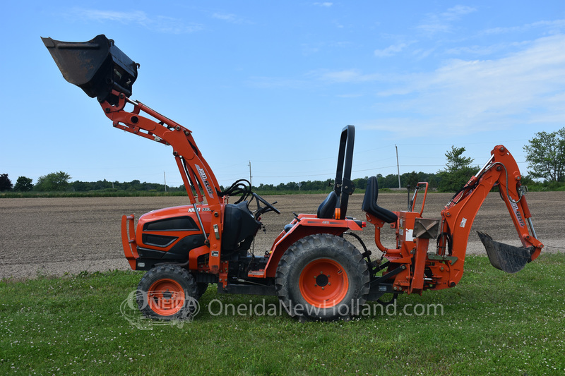 Tractors  2015 Kioti DS3510 Tractor with Loader Backhoe Photo