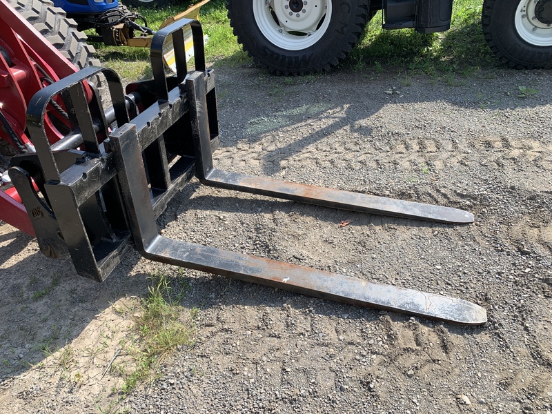 HLA 7500 lbs 60” tine pallet forks for ISO/244J Qtach 