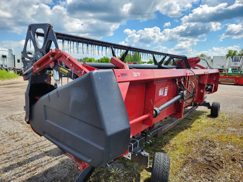 Flex Head  Case IH 1020 Flex Head ( 20') Photo