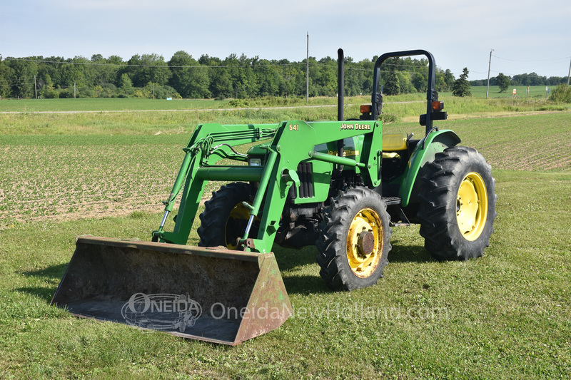 Tractors  2002 John Deere 5320 Loader Tractor Photo