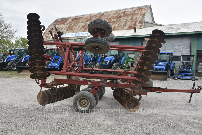 Tillage  Case IH 496 Tandem Disc Photo