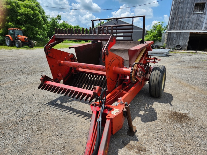 Rock Pickers and Rock Rakes  Leon 320 Rock Picker Photo