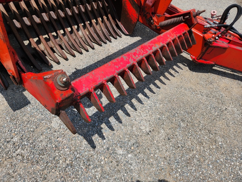 Rock Pickers and Rock Rakes  Leon 320 Rock Picker Photo