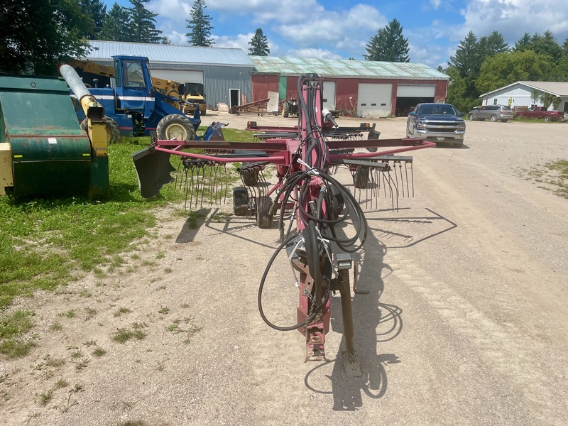 Hay/Forage/Livestock  Miller Pro 2250 - Tandem Rake Photo