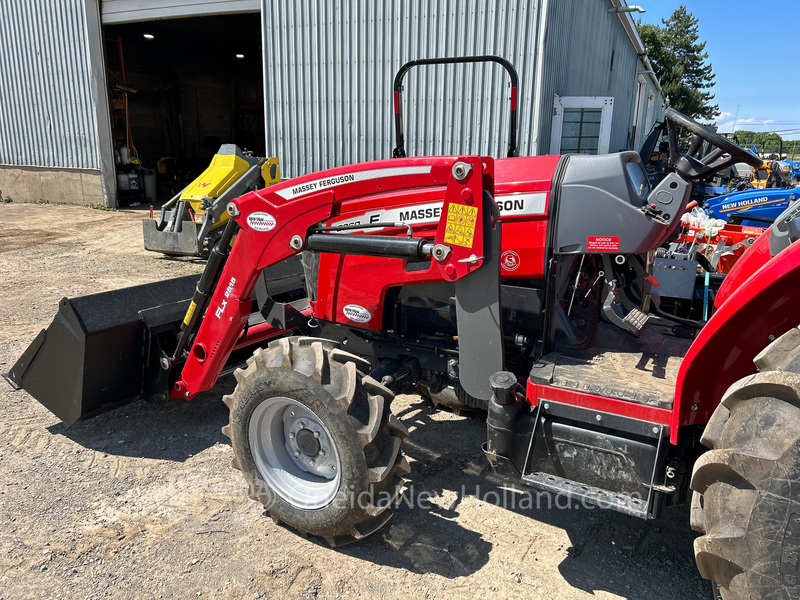 Tractors  2022 Massey Ferguson 2860E Tractor Loader Photo