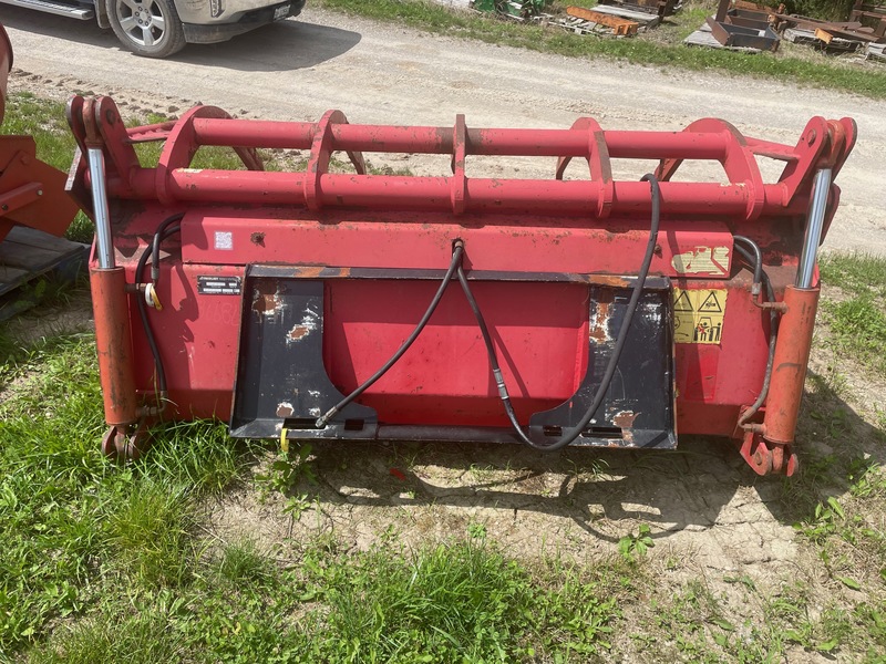 Attachments  Trioliet Bucket Grapple 6.5ft - Quick Attach & Skid Steer Photo