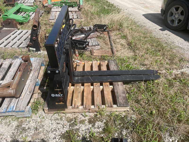 Attachments  Hydraulic Shift Pallet Forks - Skid Steer & Quick Attach Photo