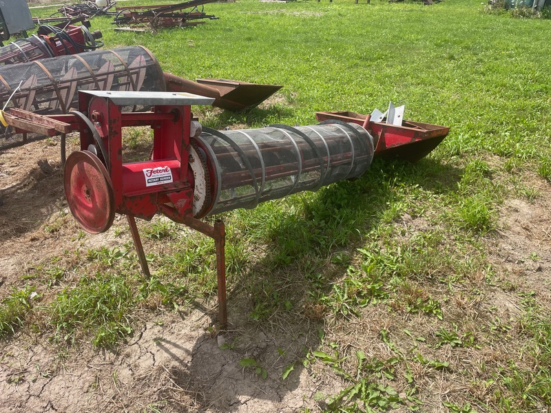 Grain Handling  Feterl Electric Grain Cleaner Photo